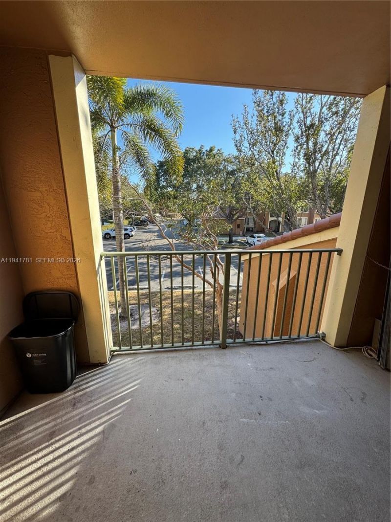 4840 N State Road 7, Unit 207, Coconut Creek, FL 33073 Photo