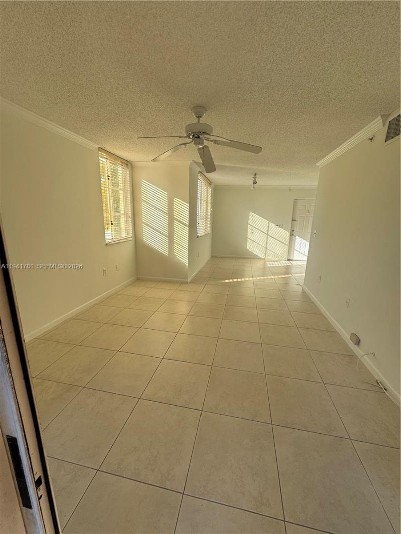 4840 N State Road 7, Unit 207, Coconut Creek, FL 33073 Photo