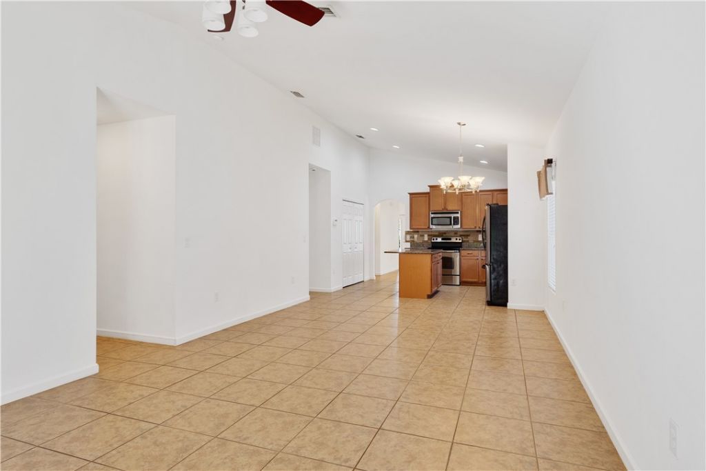 107 Carlisle Way, Sebastian, FL 32958 Photo