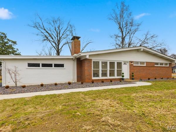 411 Tanglewood Drive, St Louis, MO 63124