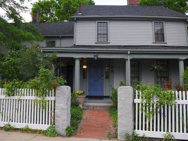 393-395 Massachusetts Ave, Arlington, MA 02474