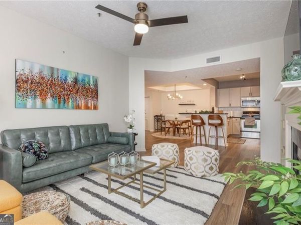 1250 Parkwood Circle SE, Unit 1206, Atlanta, GA 30339