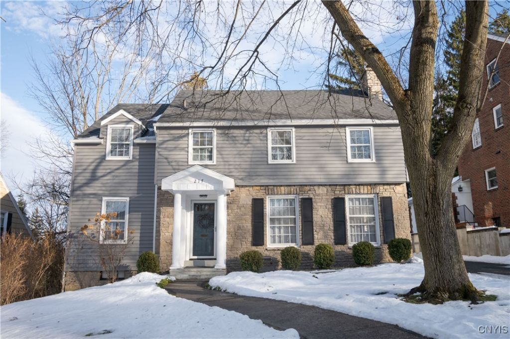 217 Hurlburt Road, Syracuse, NY 13224 Main Photo