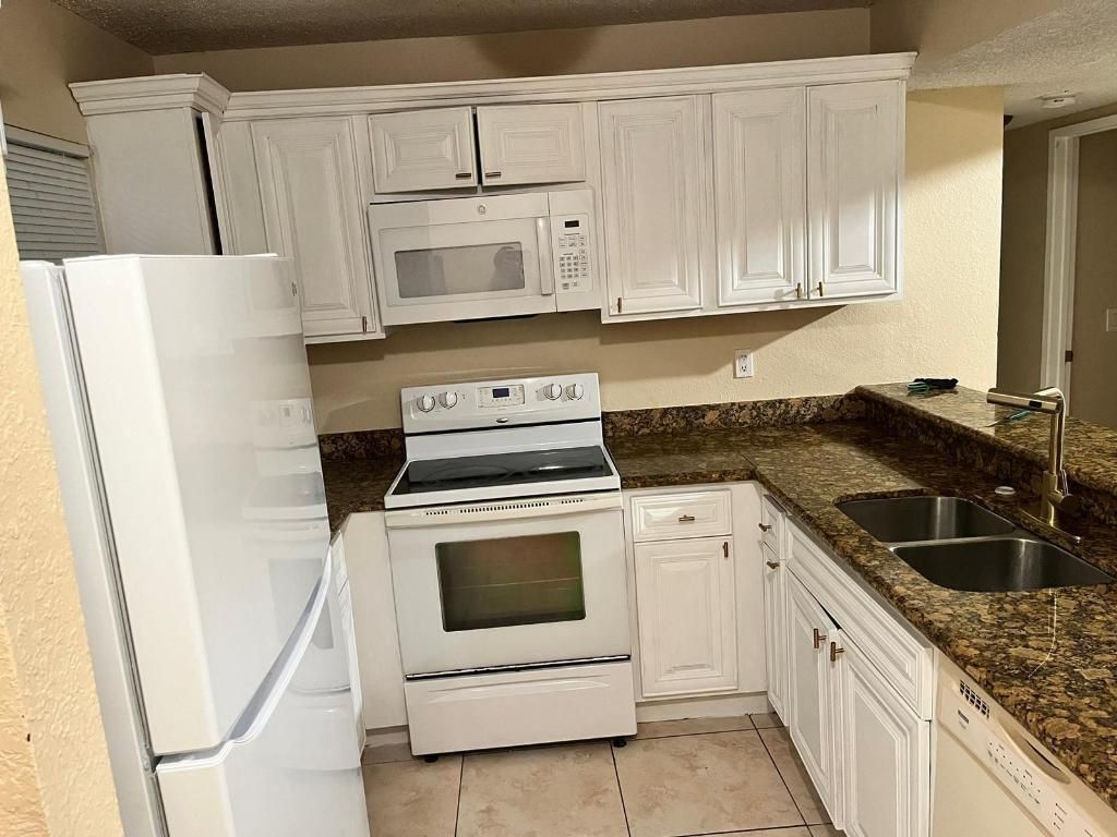 1561 Windorah Way, Unit F, West Palm Beach, FL 33411 Photo