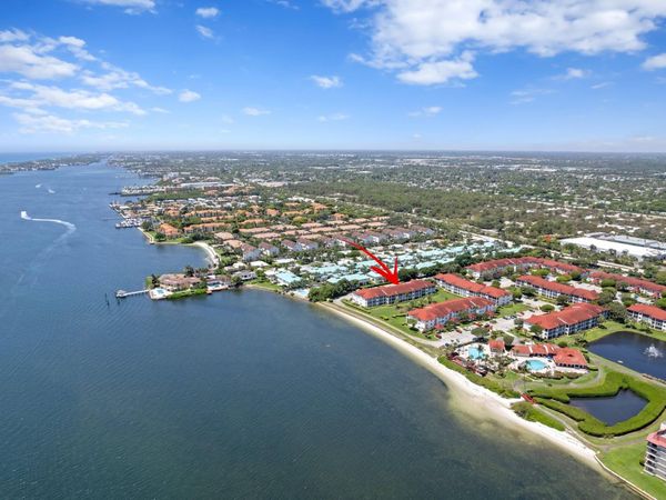 110 Half Moon Circle, Unit D1, Hypoluxo, FL 33462