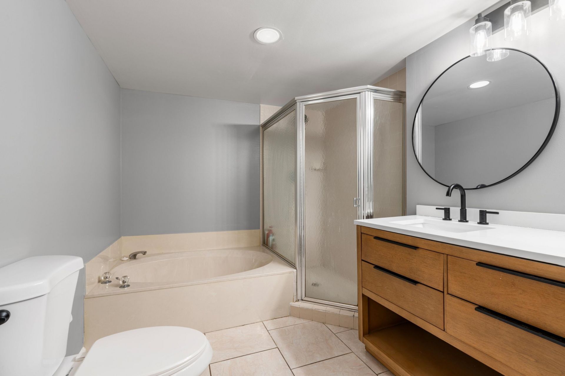 110 Half Moon Circle, Unit D1, Hypoluxo, FL 33462 Photo