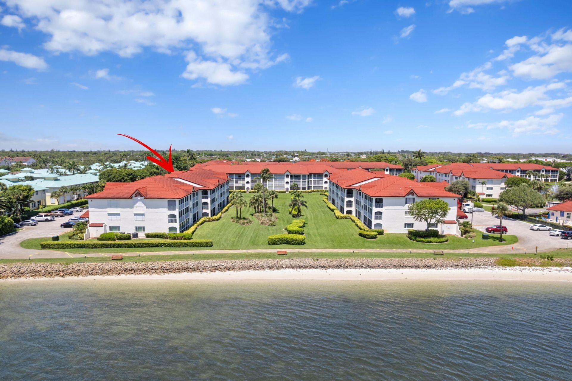 110 Half Moon Circle, Unit D1, Hypoluxo, FL 33462 Photo