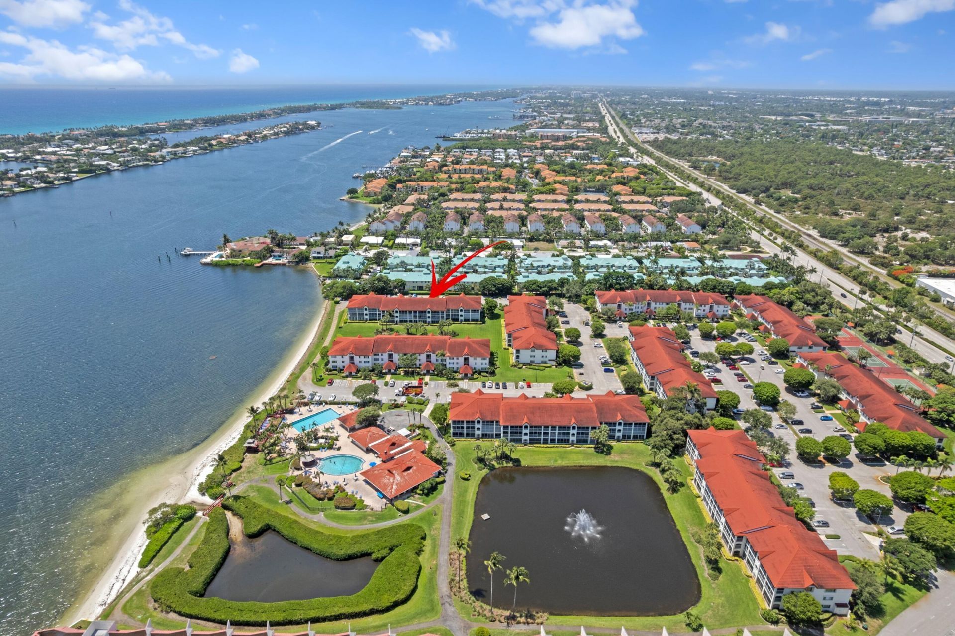 110 Half Moon Circle, Unit D1, Hypoluxo, FL 33462 Photo