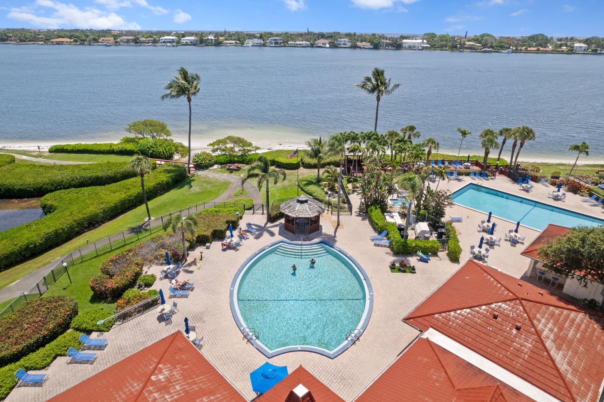 110 Half Moon Circle, Unit D1, Hypoluxo, FL 33462 Photo