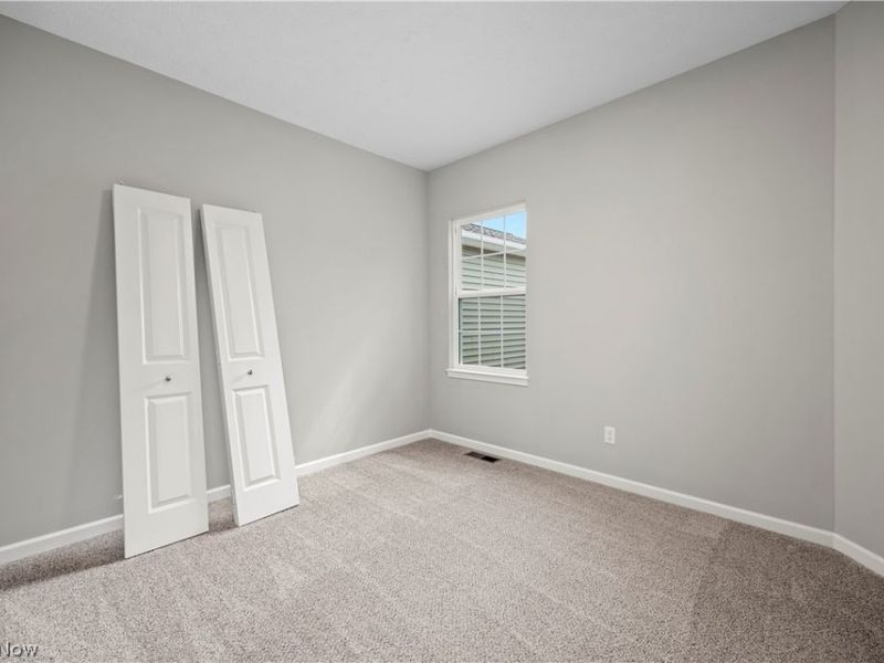 556 Eldemire Lane, Elyria, OH 44035 Photo 23
