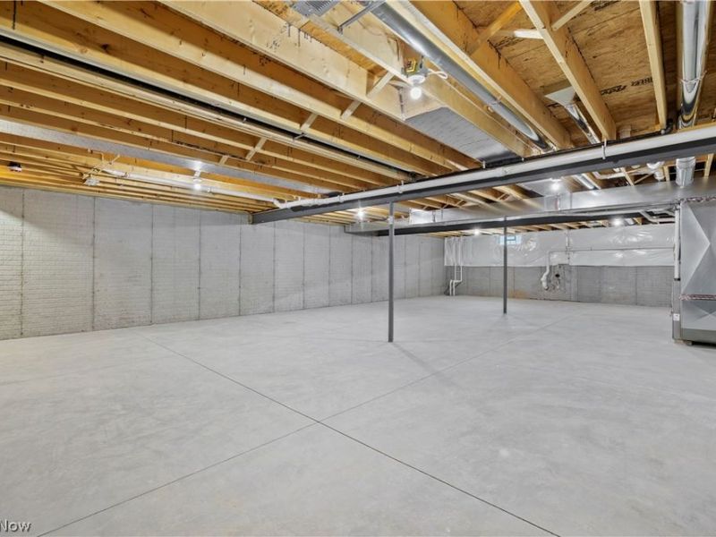 556 Eldemire Lane, Elyria, OH 44035 Photo 28