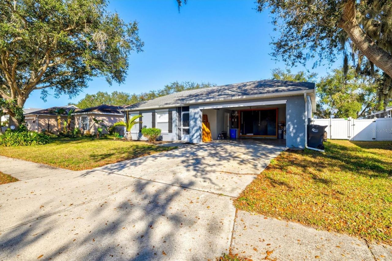 11203 2nd Avenue E, Bradenton, FL 34212 Photo