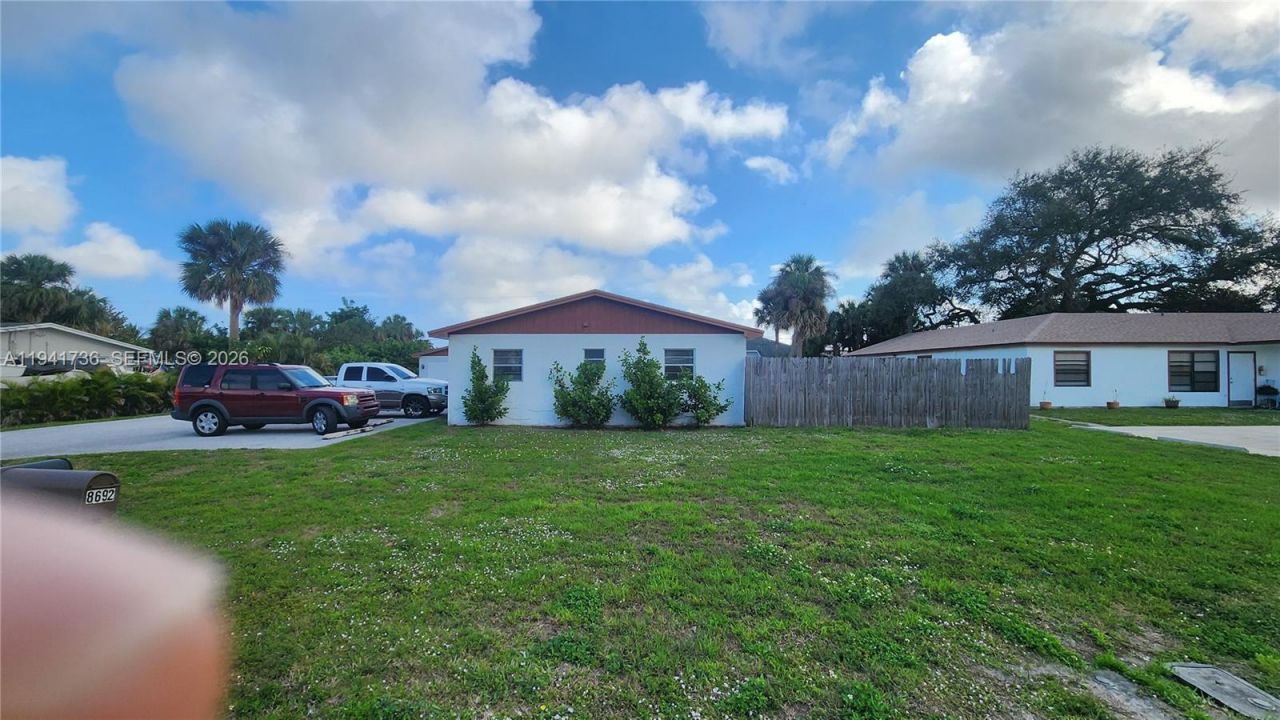 8690 Sunset Dr A , Palm Beach Gardens, FL 33410 Photo