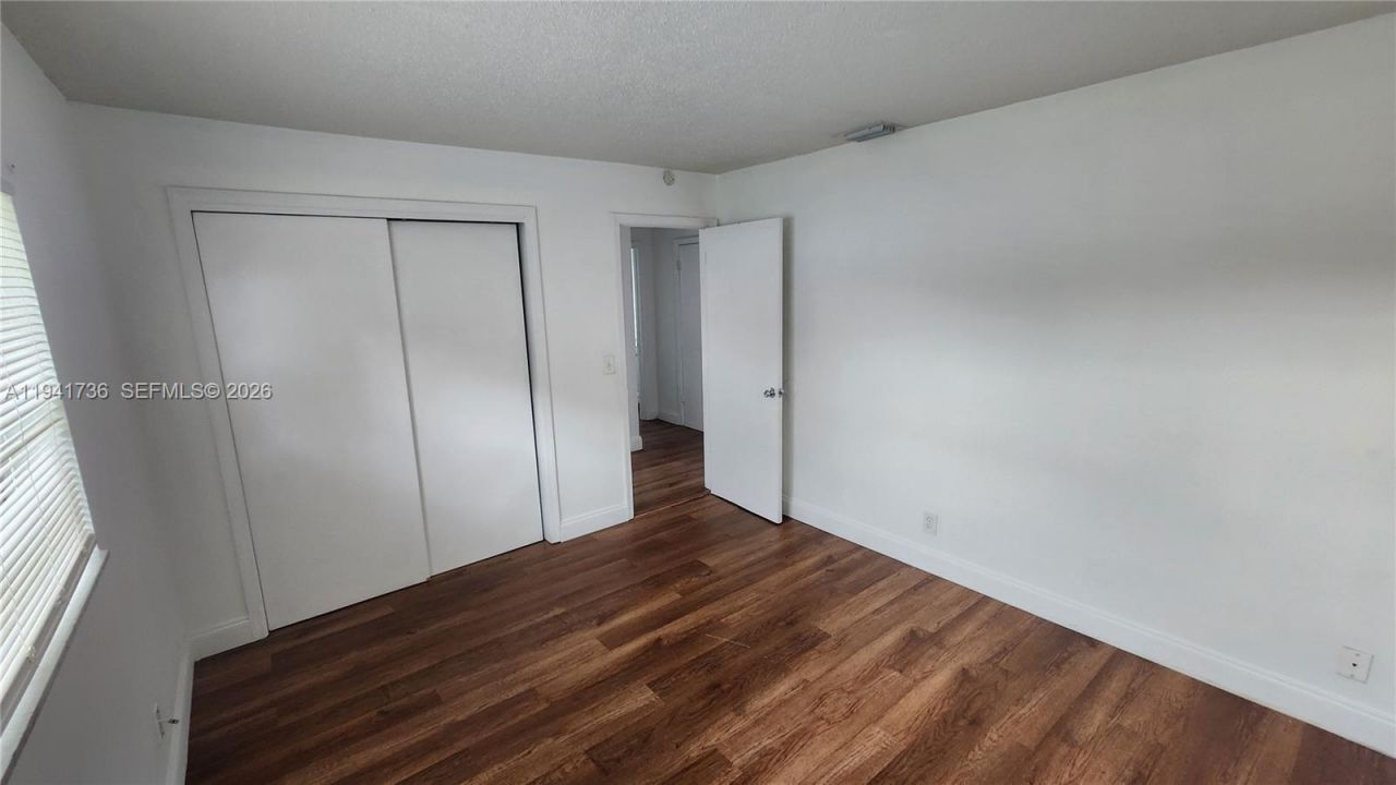 8690 Sunset Dr A, Palm Beach Gardens, FL 33410 Photo