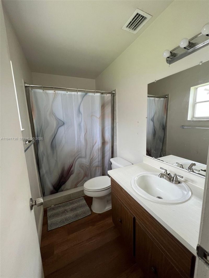 8690 Sunset Dr A, Palm Beach Gardens, FL 33410 Photo