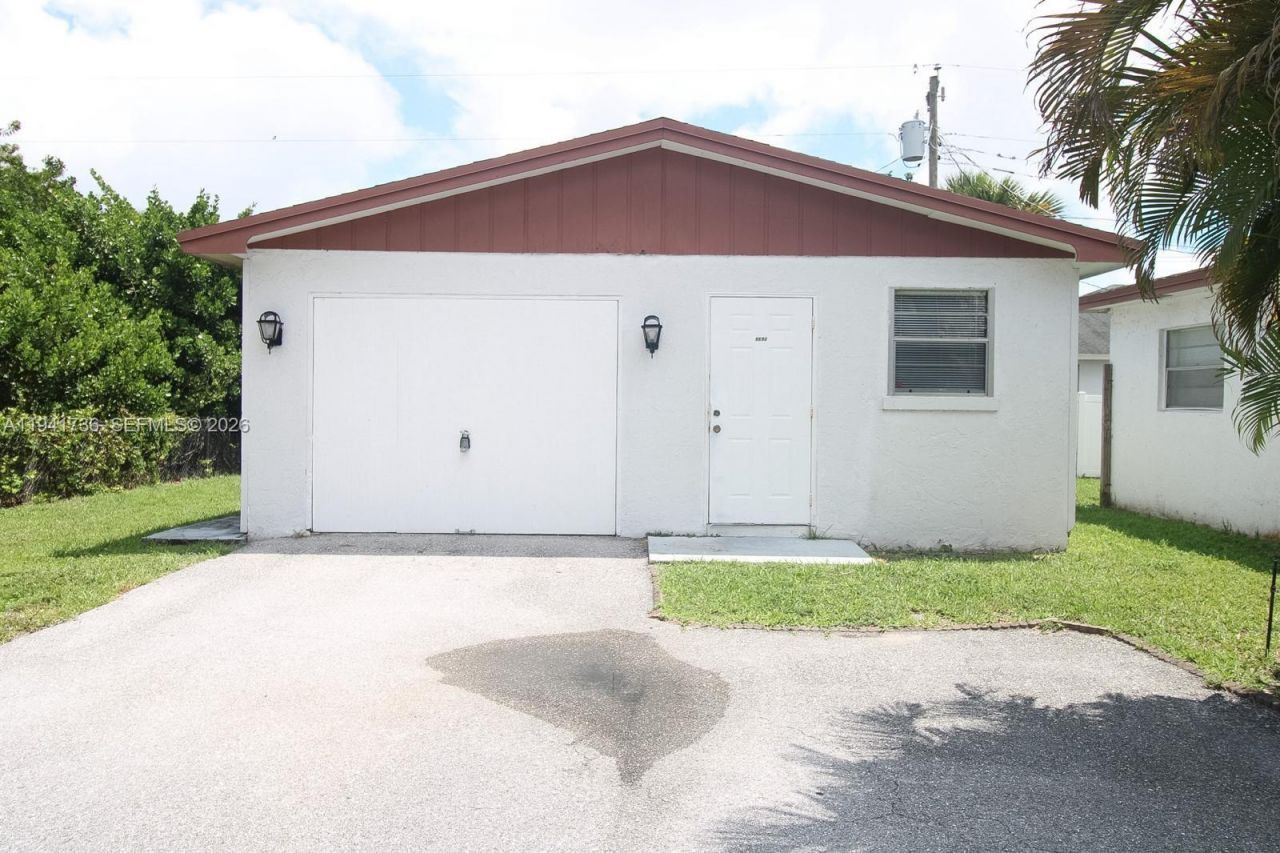 8690 Sunset Dr A, Palm Beach Gardens, FL 33410 Photo