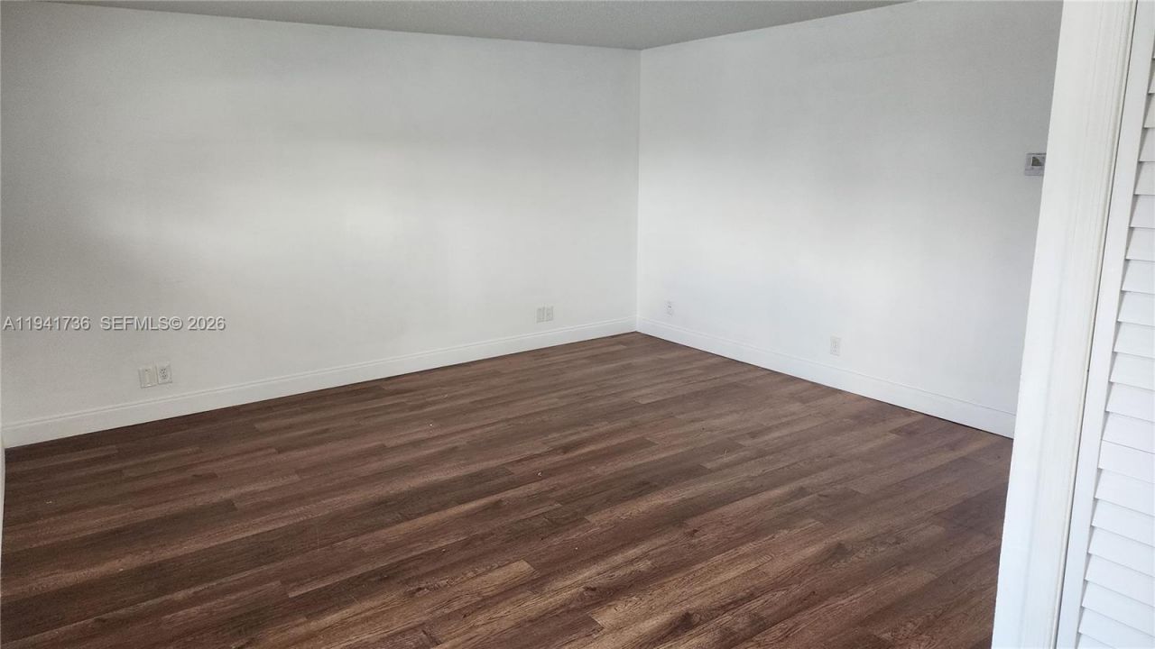 8690 Sunset Dr A, Palm Beach Gardens, FL 33410 Photo