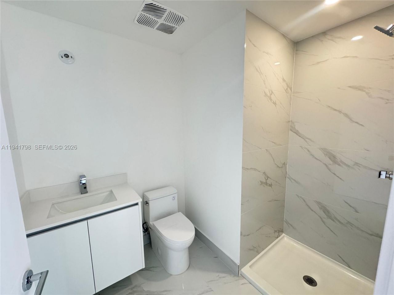700 NE 24, Unit 907, Miami, FL 33137 Photo