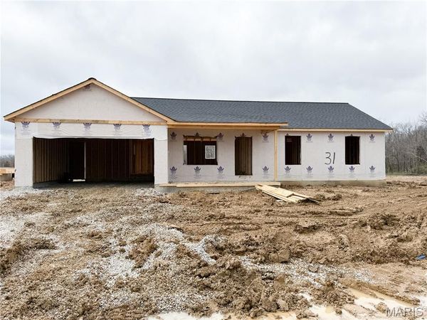 1015 Samwise St., Wright City, MO 63390