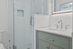 1550 Salisbury Street photo 4