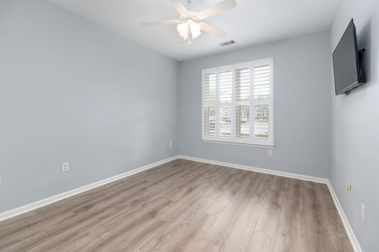 1225 Blakeway Street Photo 10