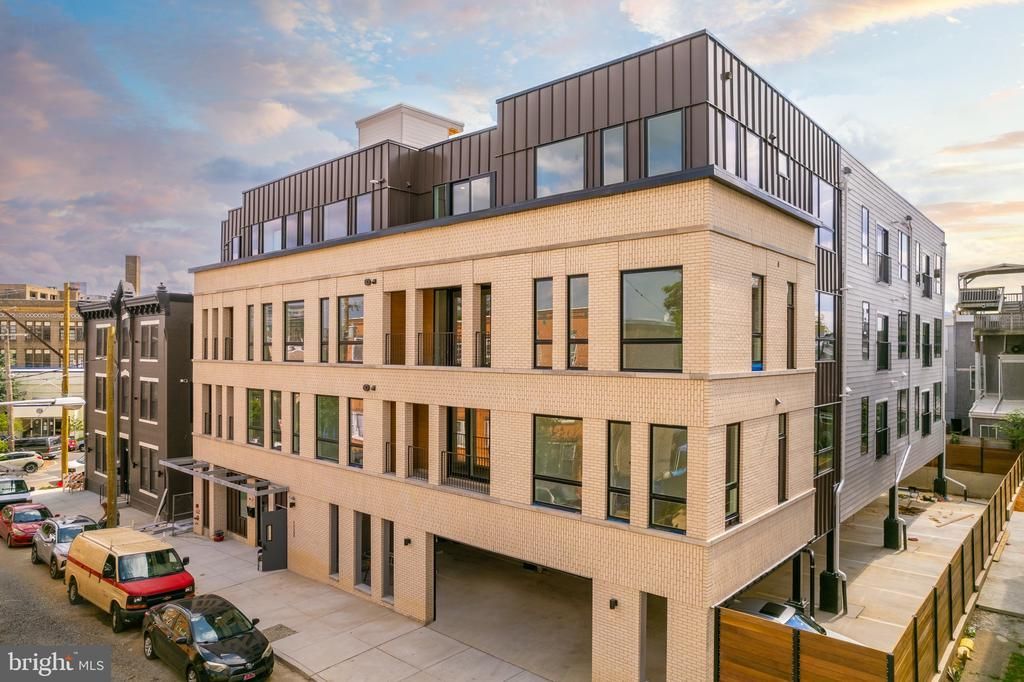 1723 Francis Street, Unit 4E, Philadelphia, PA 19130 Main Photo