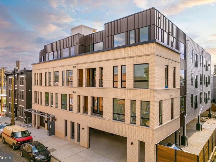 1723 Francis Street, Unit 4E, Philadelphia, PA 19130 Main Photo