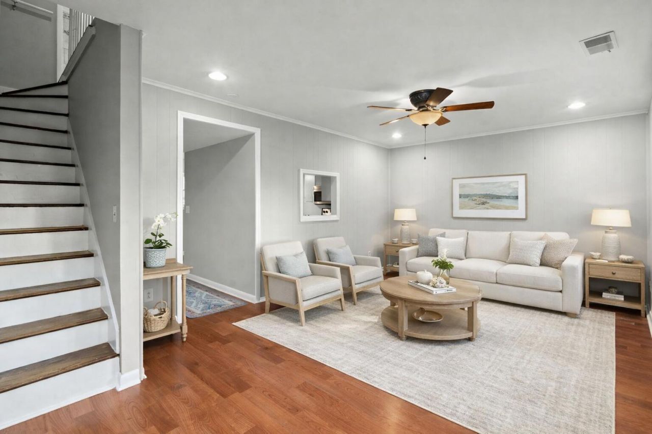 712 Harbor Lane Photo 8