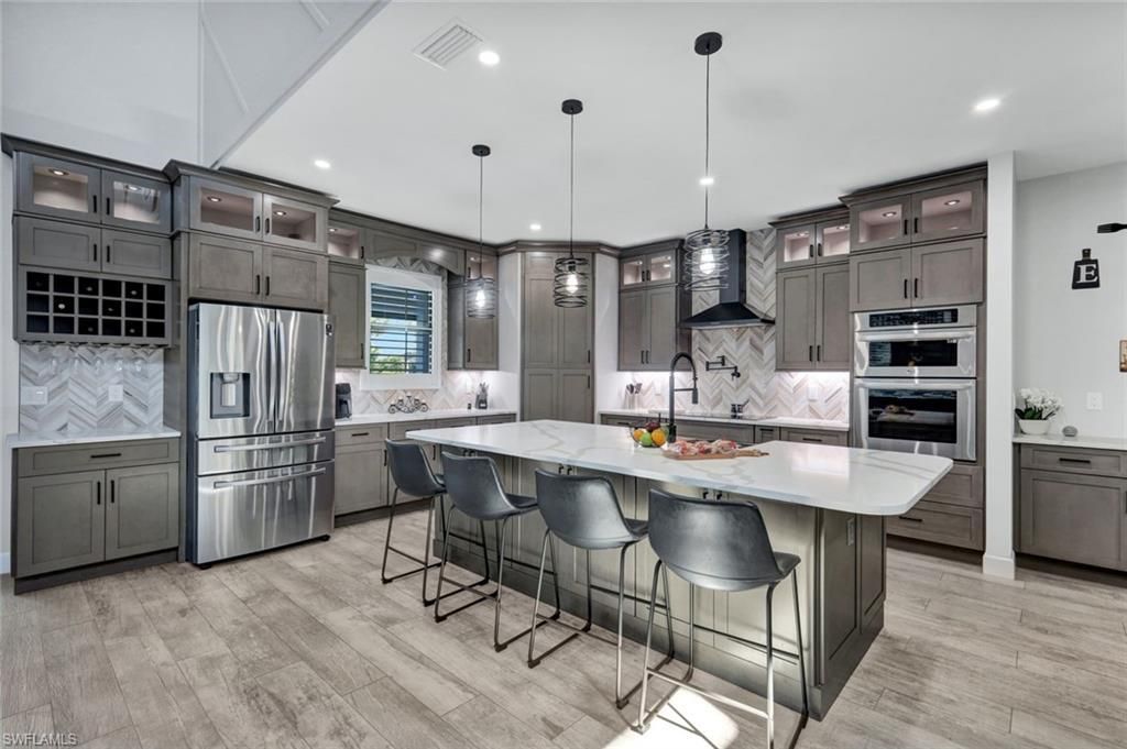 1909 SE 14th St, Cape Coral, FL 33990 Photo