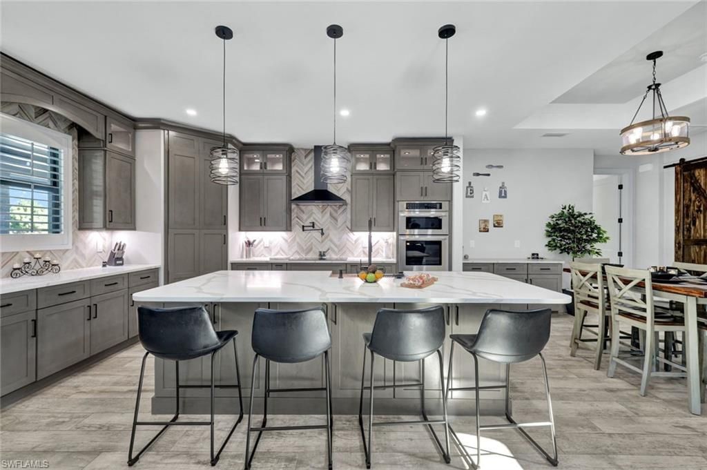 1909 SE 14th St, Cape Coral, FL 33990 Photo