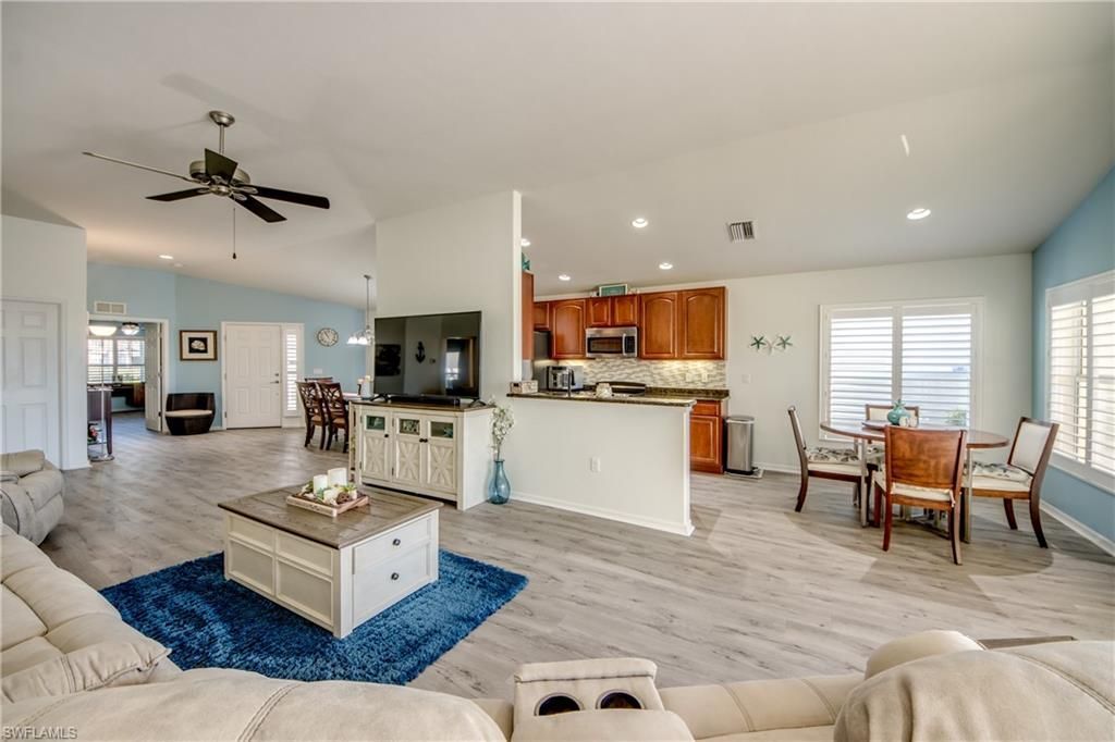 2636 Clairfont Ct, Cape Coral, FL 33991 Photo