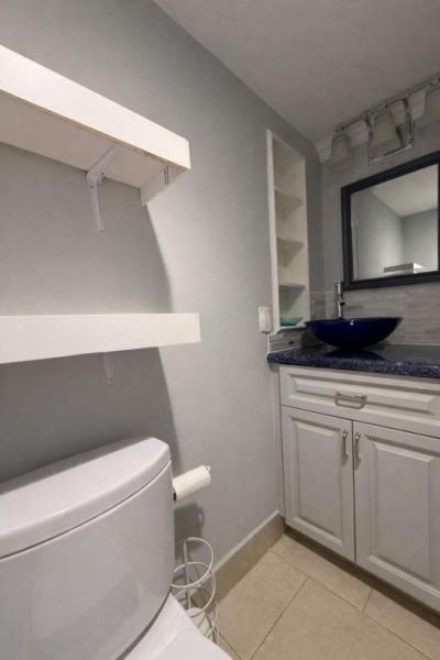 1950 Lake Osborne Drive, Unit 18, Lake Worth, FL 33461 Photo