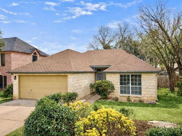 104 Benchmark ST, Georgetown, TX 78626