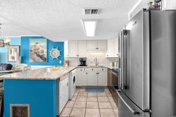 912 N Waccamaw Dr. photo 4