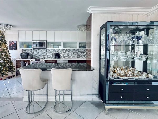 1920 S Ocean Dr, Unit 6A, Hallandale Beach, FL 33009