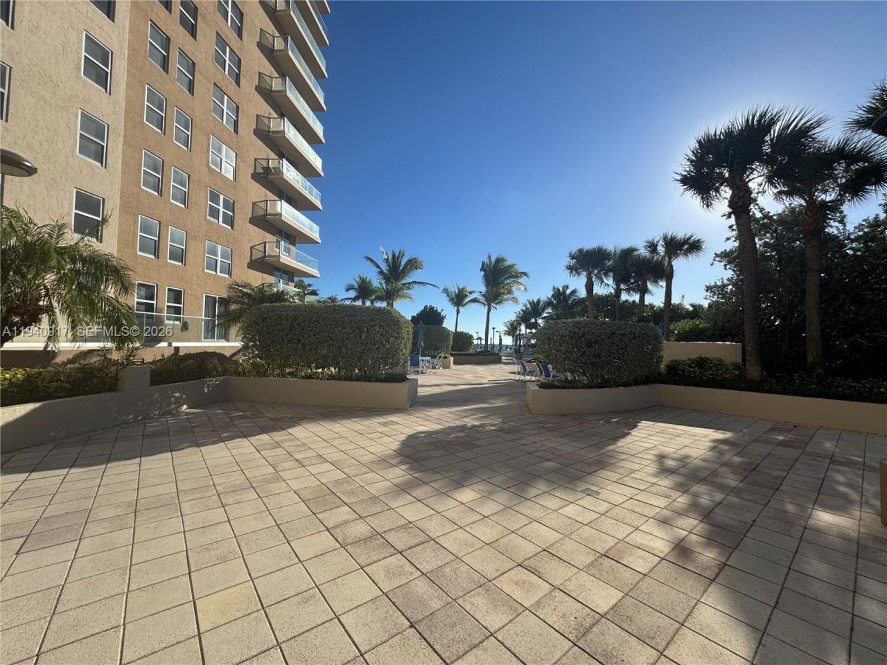 1920 S Ocean Dr, Unit 6A, Hallandale Beach, FL 33009 Photo