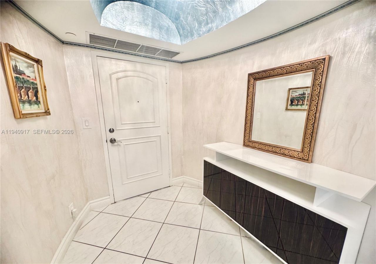 1920 S Ocean Dr, Unit 6A, Hallandale Beach, FL 33009 Photo