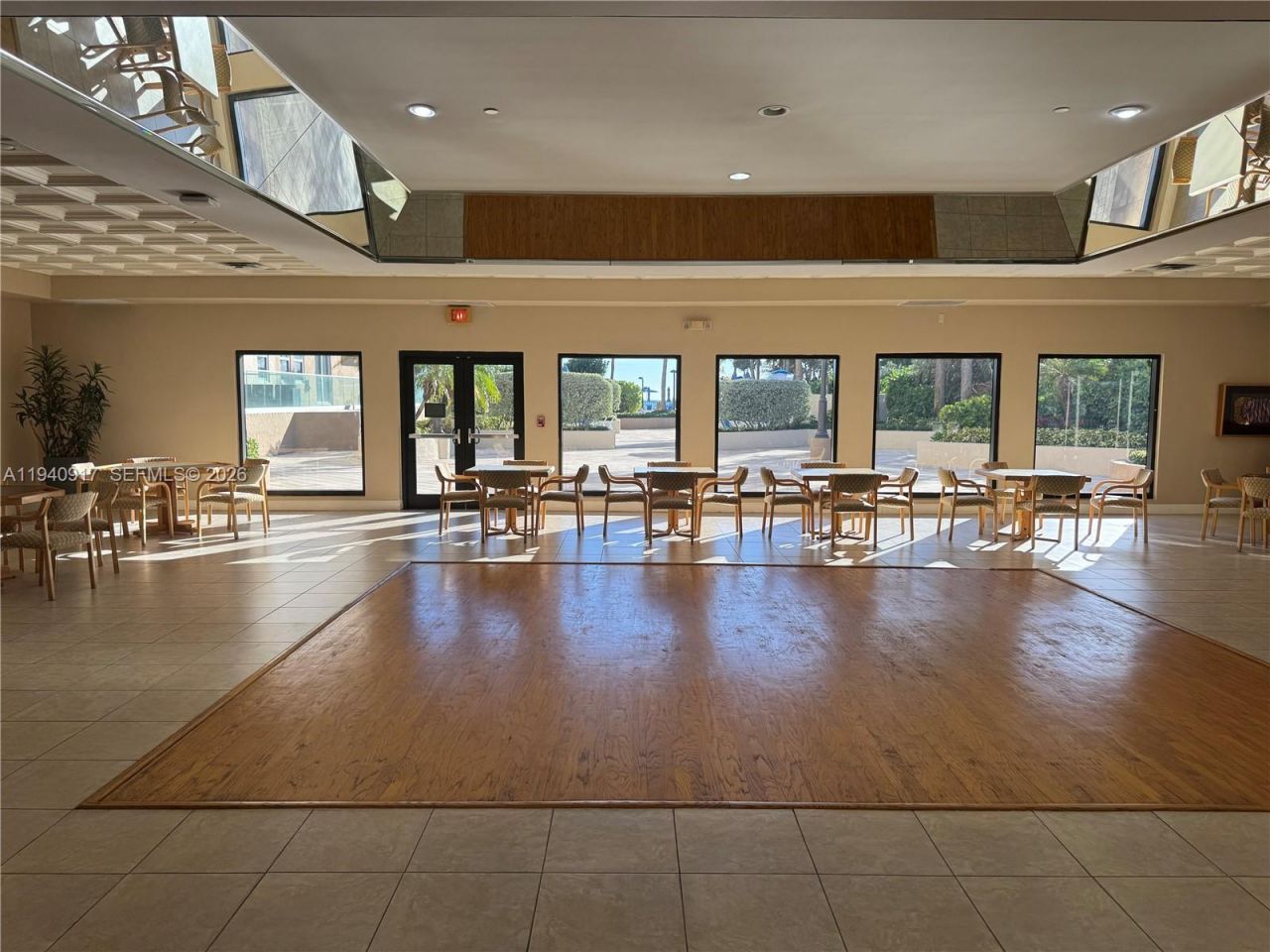 1920 S Ocean Dr, Unit 6A, Hallandale Beach, FL 33009 Photo