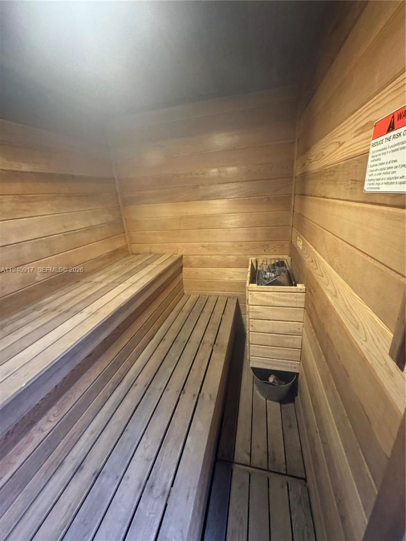 1920 S Ocean Dr, Unit 6A, Hallandale Beach, FL 33009 Photo