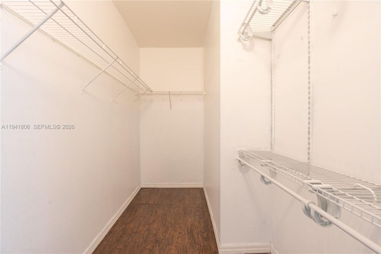 5655 SW 163rd Path, Miami, FL 33193 Photo