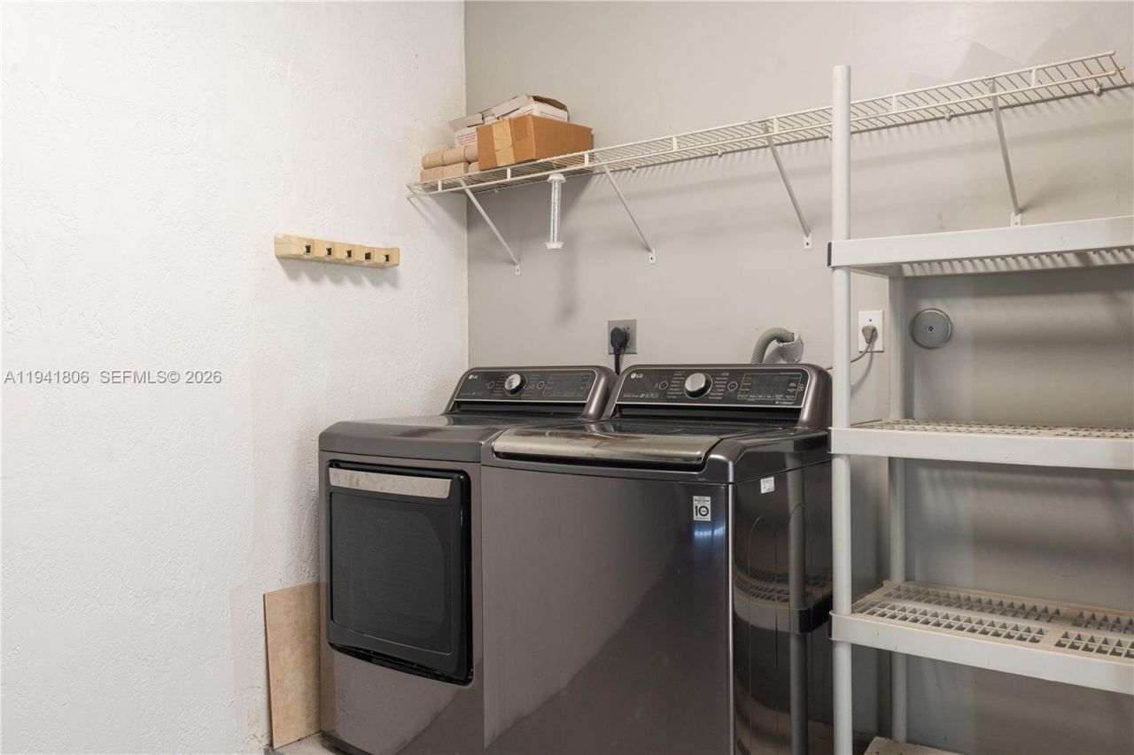 5655 SW 163rd Path, Miami, FL 33193 Photo