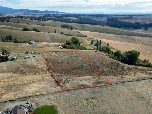 10990 S Fruit. Appx St, Spokane, WA 99223