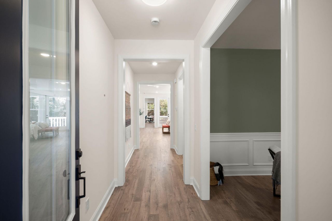 5706 Barbary Coast Road Photo 6