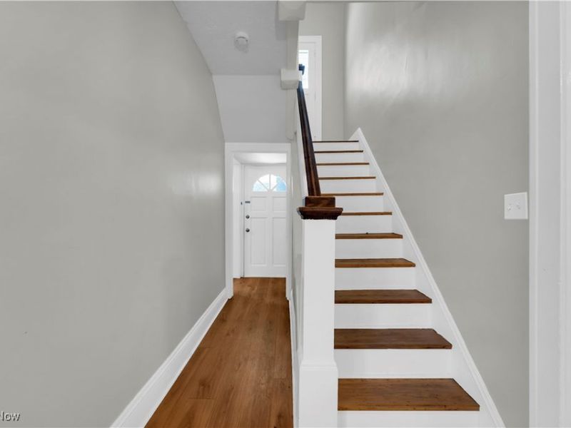 1901 Parkway Drive, Cleveland Heights, OH 44118 Photo 14