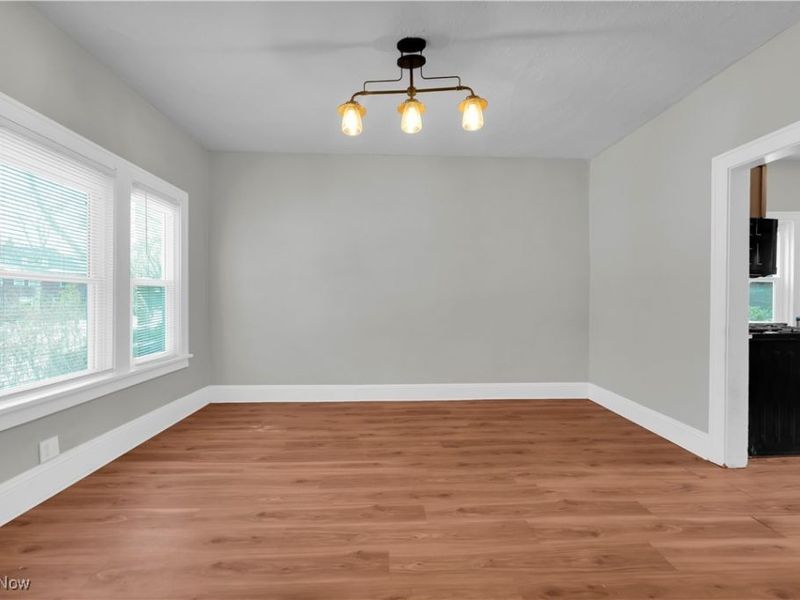 1901 Parkway Drive, Cleveland Heights, OH 44118 Photo 7