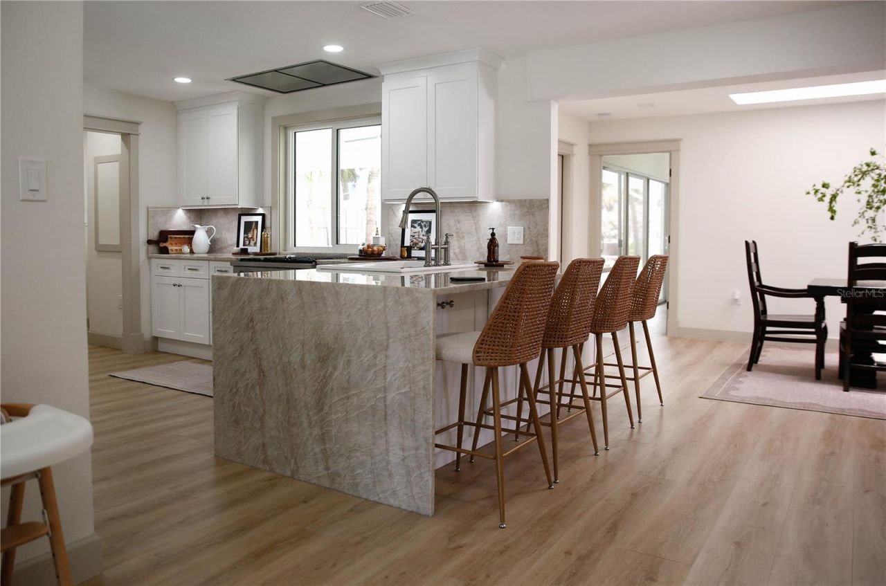 4646 Gleason Avenue, Sarasota, FL 34242 Photo