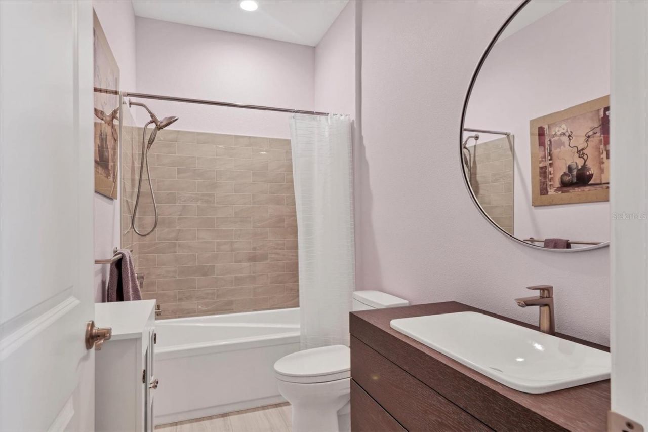 2414 Vaccaro Drive, Sarasota, FL 34231 Photo