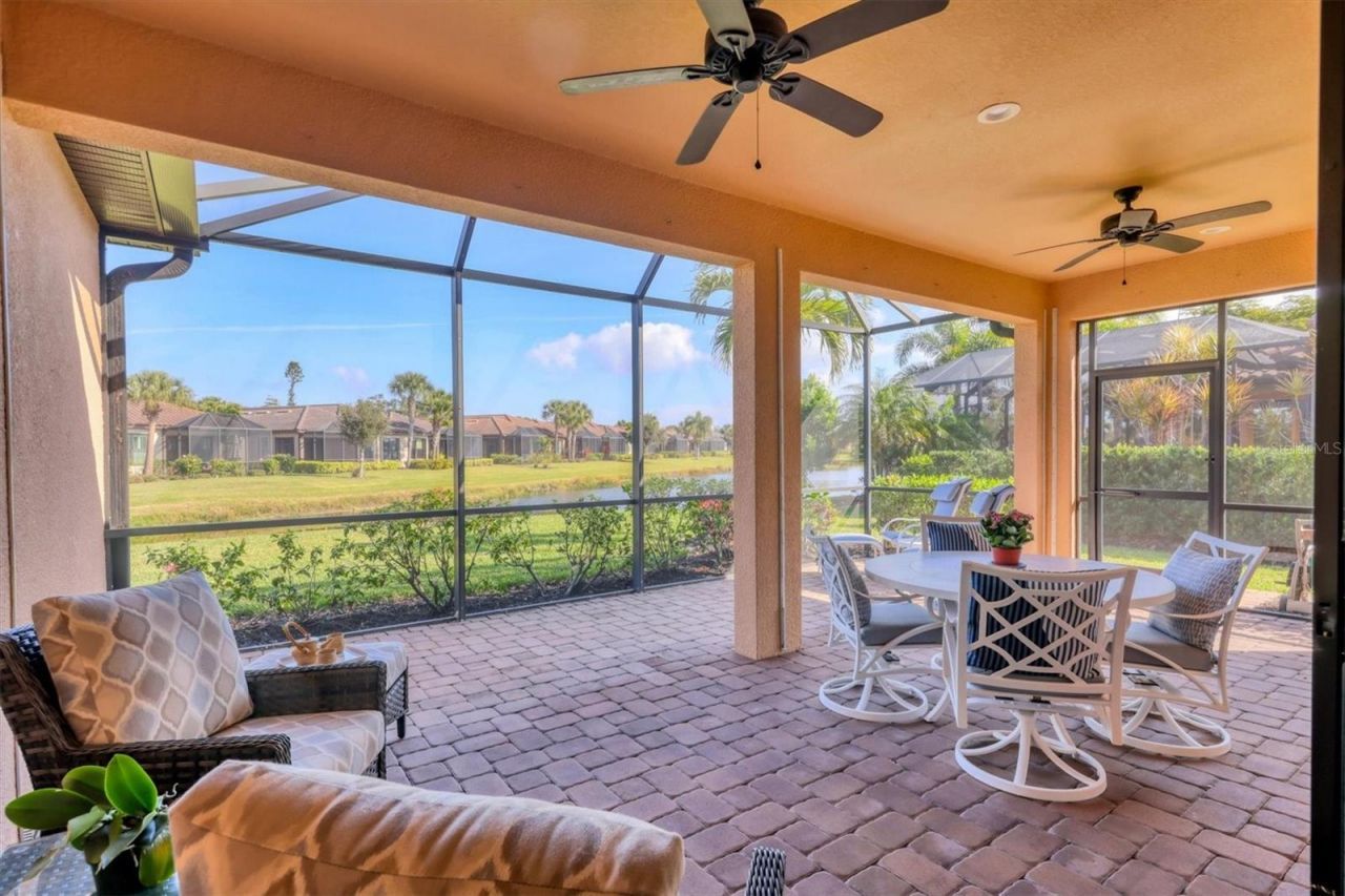 2414 Vaccaro Drive, Sarasota, FL 34231 Photo