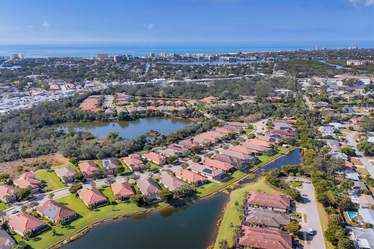 2414 Vaccaro Drive, Sarasota, FL 34231 Photo