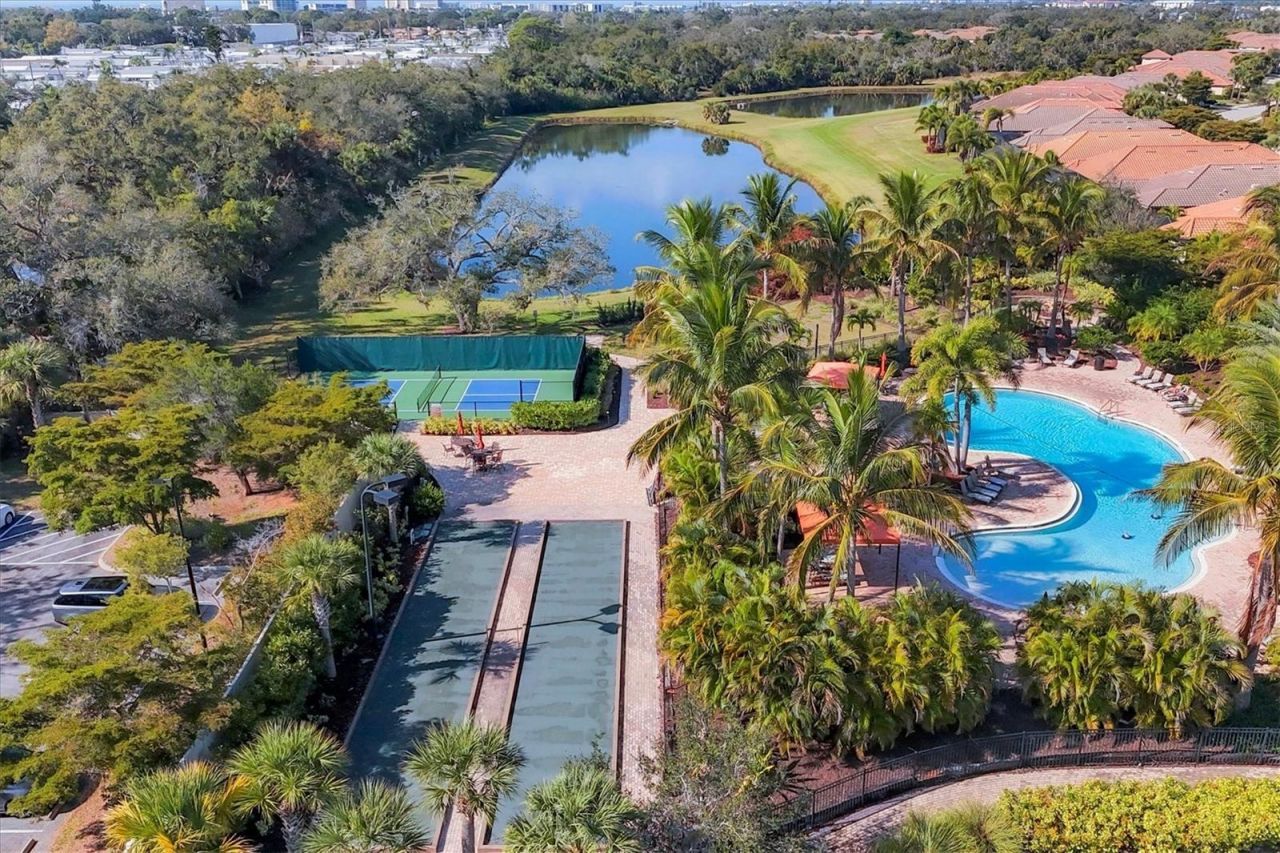 2414 Vaccaro Drive, Sarasota, FL 34231 Photo